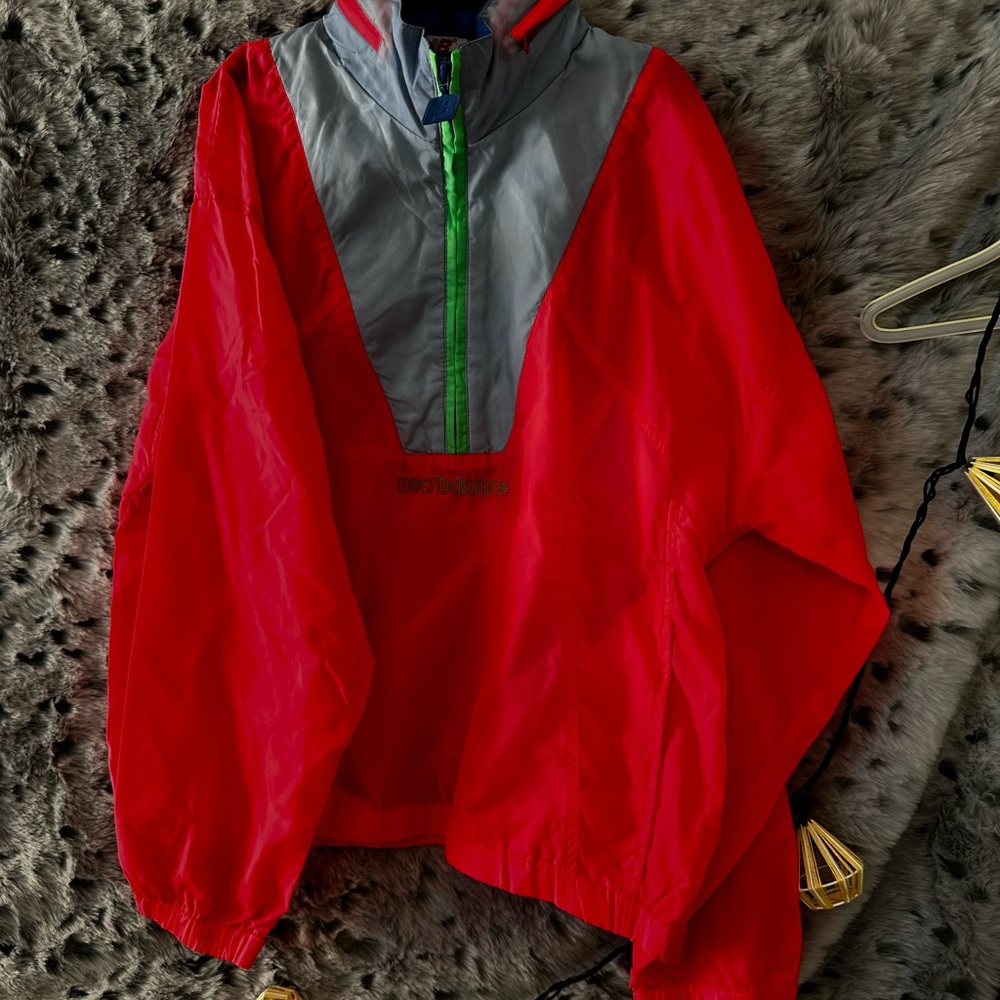 256. NEW BALANCE Wind Breaker Jacket Men's med Running Golf 1/4 Zip